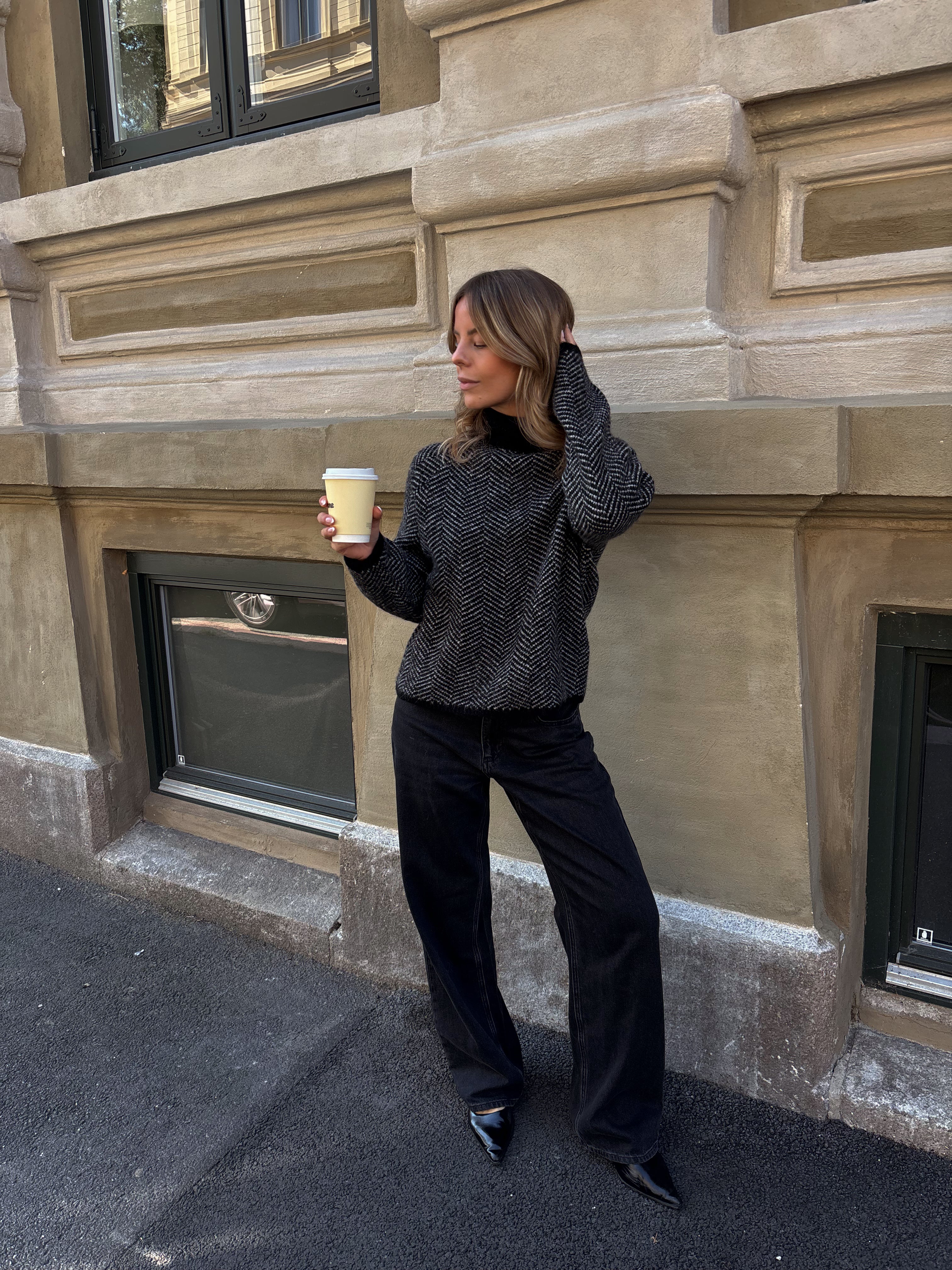 VILORY Pullover - Black Beauty